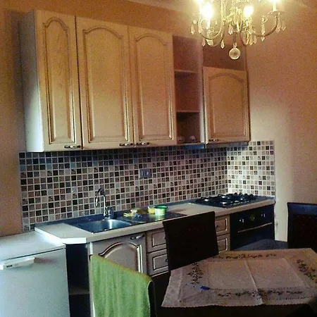 Residenc Tomorr Kutelaj Orikum