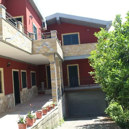 Residenc Tomorr Kutelaj