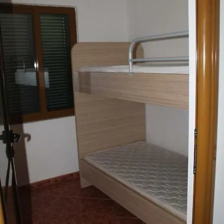 Residenc Tomorr Kutelaj Orikum