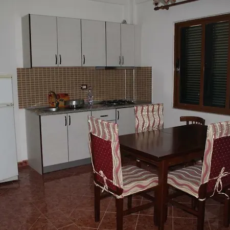 Residenc Tomorr Kutelaj